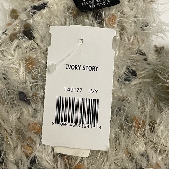 ND New Directions Women's Infinity Loop Soft Scarf Ivory Story One Size - Picture 7 of 7